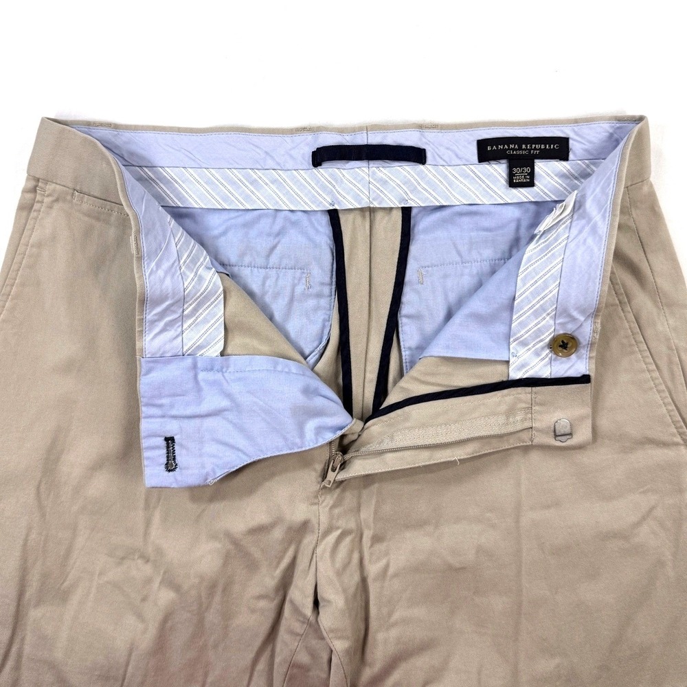 Banana Republic, Men's Classic Fit Khaki Pants, Chino Casual,‎ Size 30/30 - Picture 3 of 8